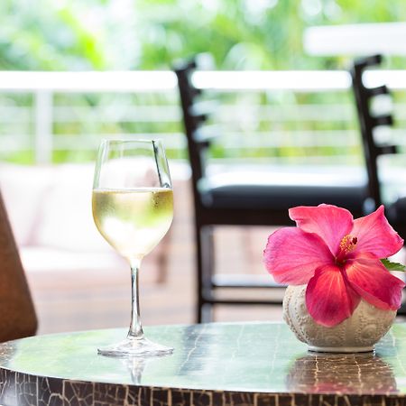 הונולולו Courtyard By Marriott Waikiki Beach מראה חיצוני תמונה