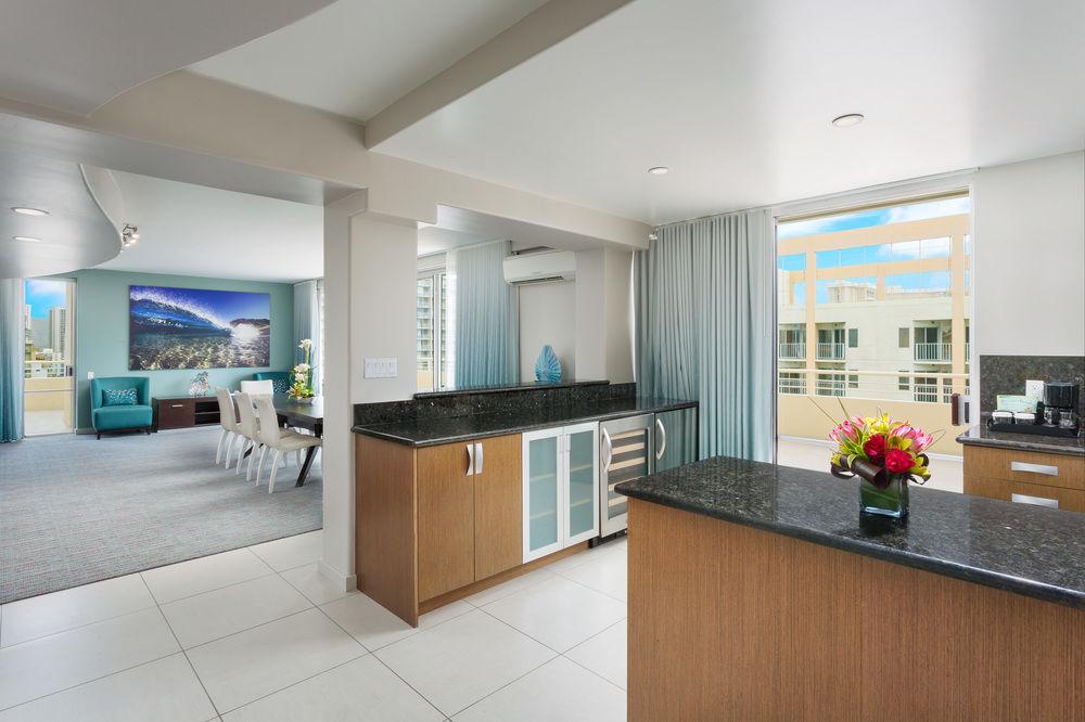 הונולולו Courtyard By Marriott Waikiki Beach מראה חיצוני תמונה