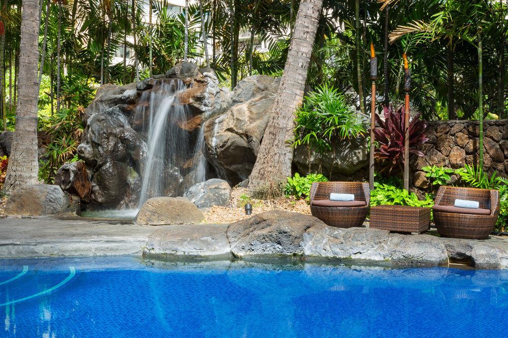 הונולולו Courtyard By Marriott Waikiki Beach מראה חיצוני תמונה