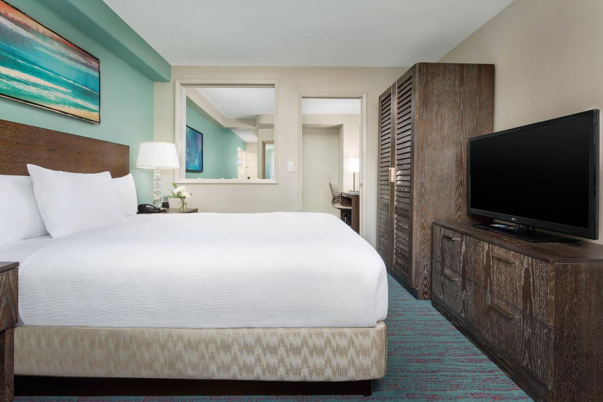 הונולולו Courtyard By Marriott Waikiki Beach מראה חיצוני תמונה