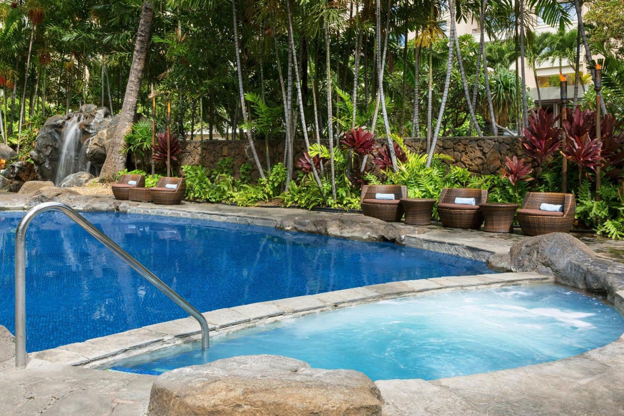 הונולולו Courtyard By Marriott Waikiki Beach מראה חיצוני תמונה